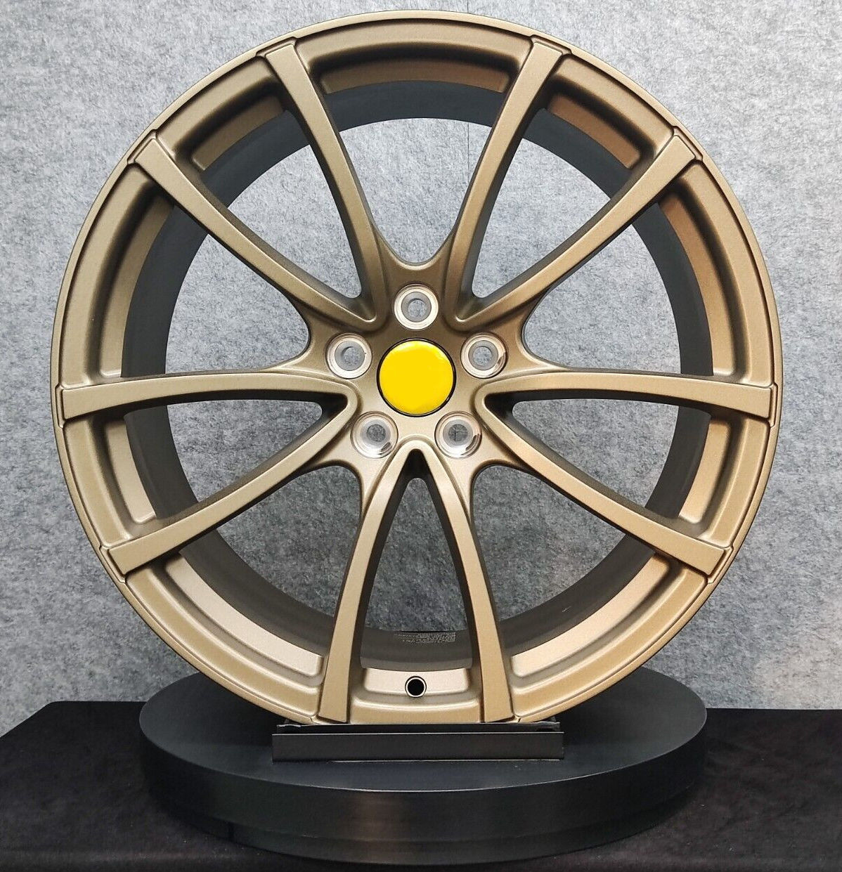 FN 208 - 19 Inch Aftermarket Forged Custom Made Gold Wheels Set Type for Ferrari F430 Scuderia